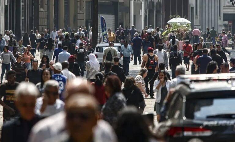 Ministério do Trabalho revela 921 mil empregos criados em 2026, e SP lidera