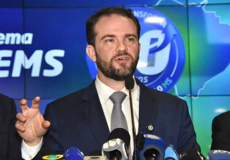 Ministro Dario Durigan defende parceria para enfrentar dívida de R$ 7,7 bilhões