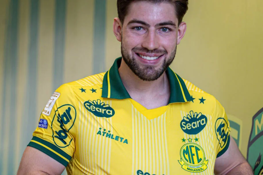 Mirassol contrata Gabriel Knesowitsch por empréstimo até 2027 em meio a crise