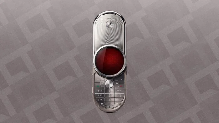 Motorola lança Aura por US$ 2.000, mas fracassa com design e recursos limitados