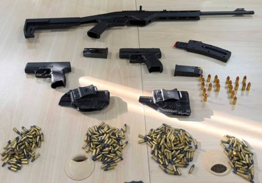 Polícia Federal apreende 300 munições e armas em operação contra fraude em Campo Grande