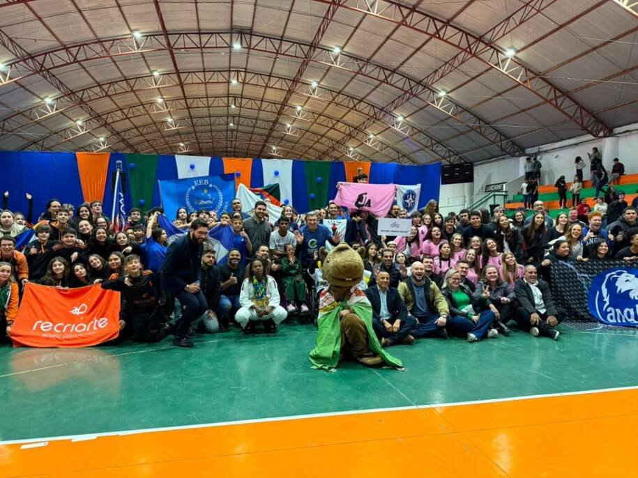 Prefeitura de Camboriú lança Jogos Escolares com mais de 3 mil atletas em disputa