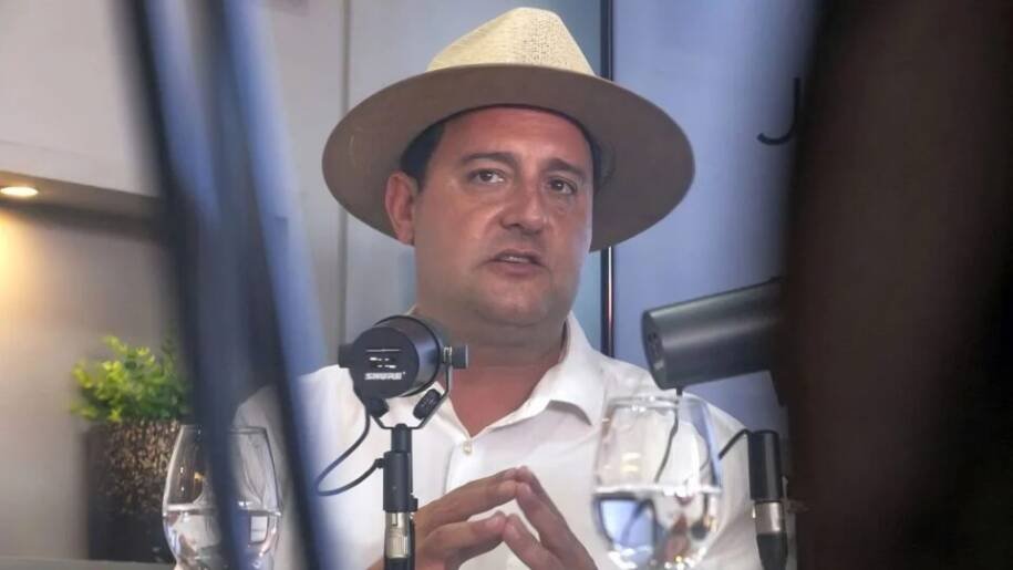 Ratinho Jr. apoia Caiado e revela planos para a Presidência em futuro incerto