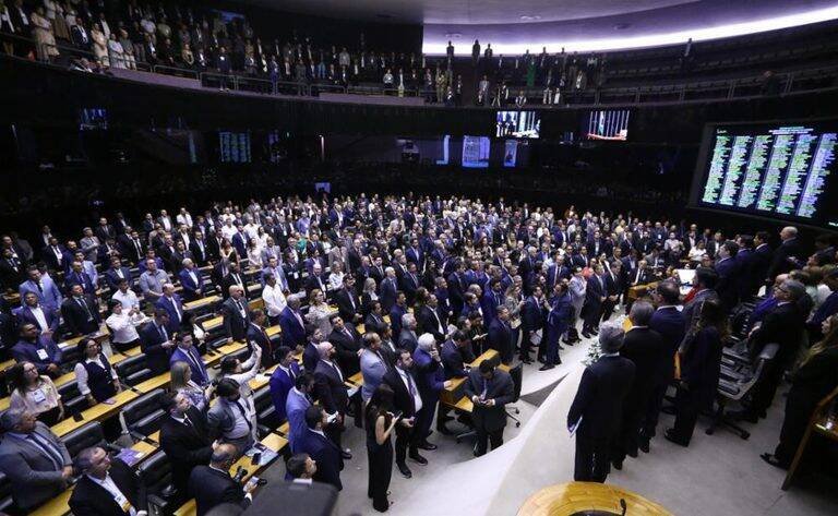 Receita Federal lança Parcelamento Excepcional e reduz multas e juros para municípios