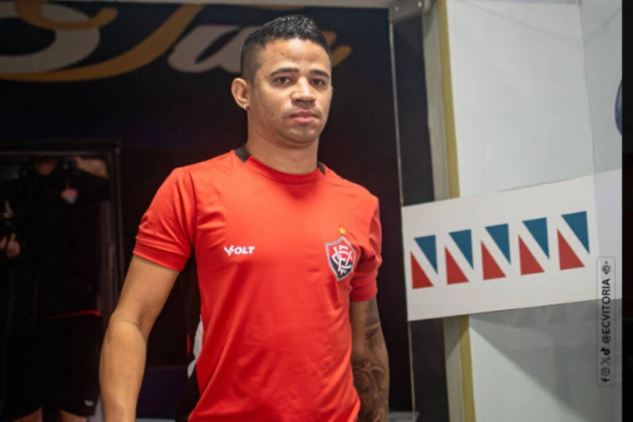 Remo domina Vitória e conquista vitória convincente no Mangueirão