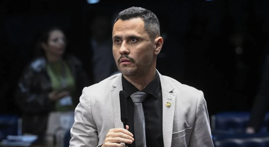 Republicanos de Minas Gerais decide: Cleitinho Azevedo não será candidato ao governo