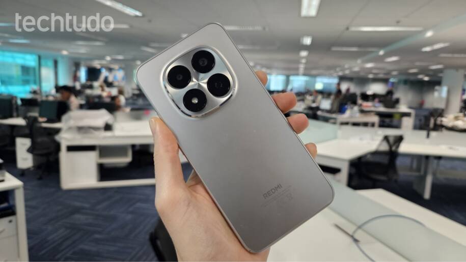 Samsung e OPPO lançam celulares com NFC a preços acessíveis e recursos avançados