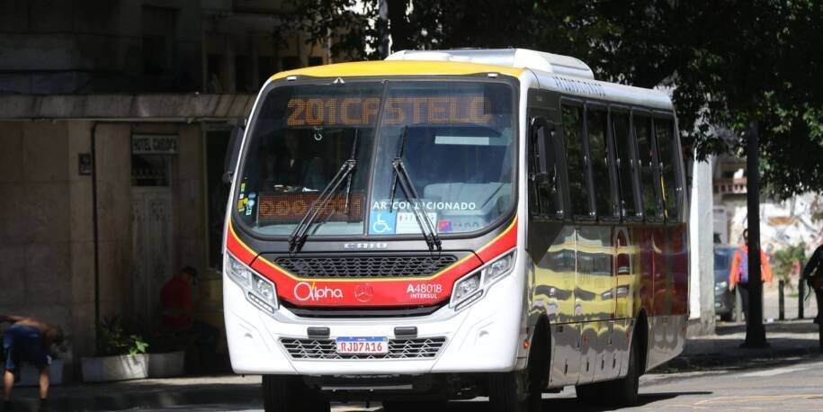 Sintraturb-Rio e Rio Ônibus fracassam em negociação e mantêm estado de greve