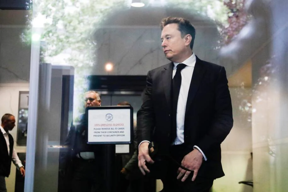 SpaceX de Elon Musk afasta cidadãos e equipamentos chineses para garantir segurança