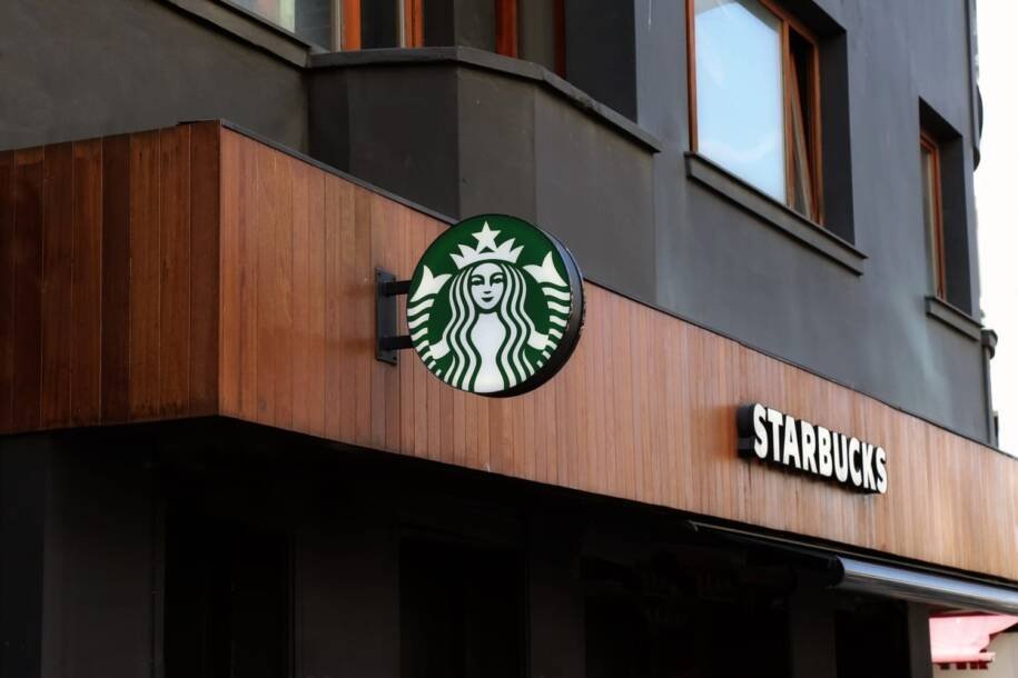 Starbucks Korea cria primeiro sindicato após polêmica da campanha 'Tank Day'