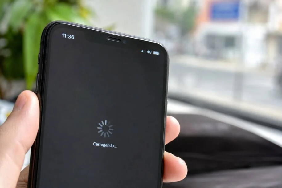 TechTudo revela: dados móveis falham por causas simples e soluções práticas!