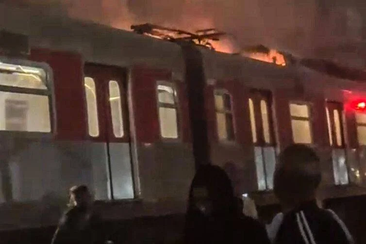Trivia Trens interrompe linhas 11-Coral, 12-Safira e 13-Jade após incêndio