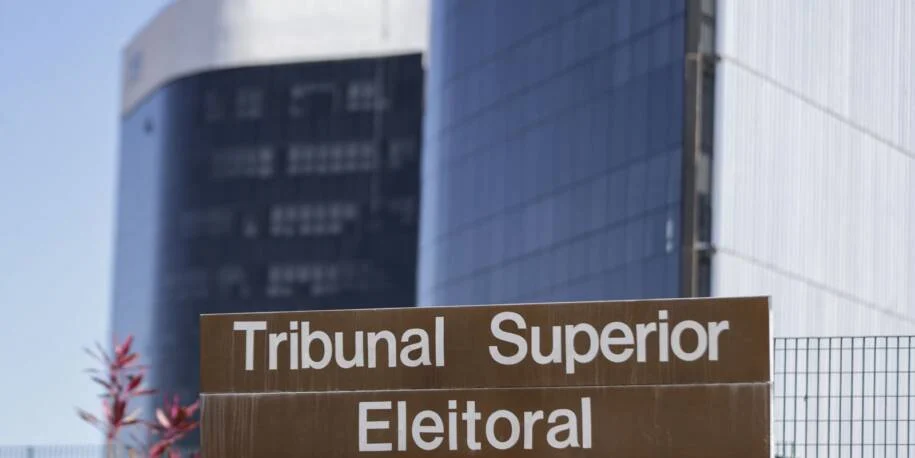 TSE atualiza e-Título e libera justificativa por geolocalização e pagamentos
