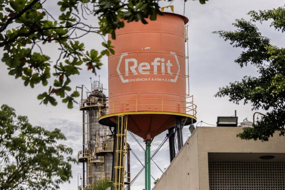 União executa Refit e leilão do terreno da refinaria de Manguinhos gera tensão