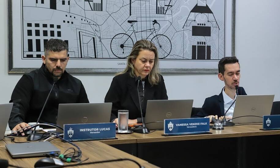 Vereador Mateus Batista aprova lei que exige antecedentes criminais para terceirizados