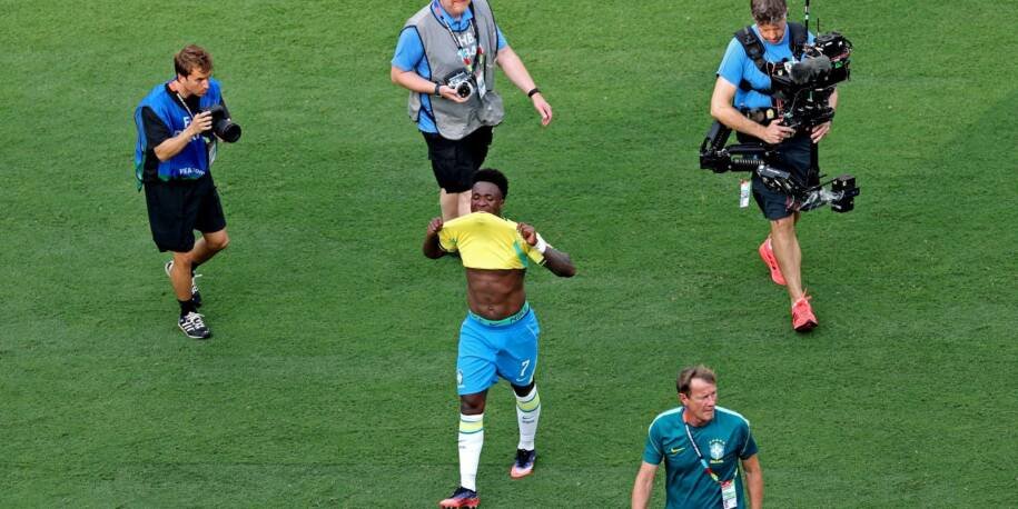 Vinícius Júnior pede desculpas e Brasil é eliminado por Noruega na Copa do Mundo