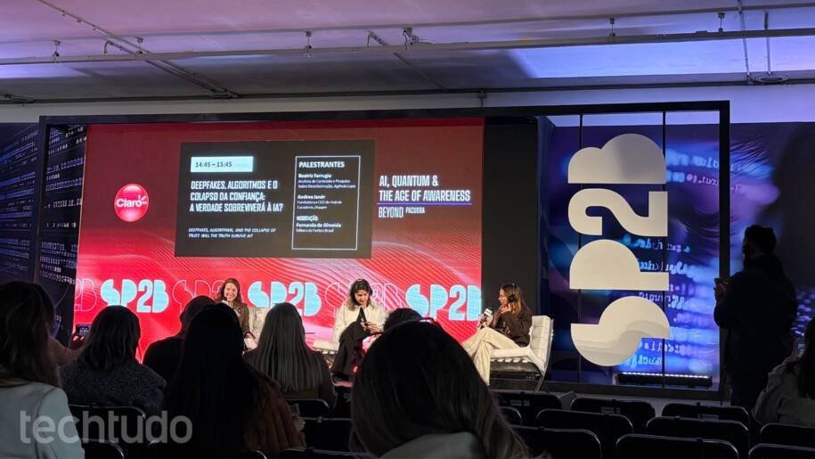 Andrea Janér e Beatriz Farrugia alertam sobre desinformação em evento do SP2B