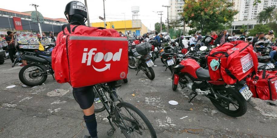 Anvisa revoga proibição e libera venda de medicamentos no iFood e Rappi