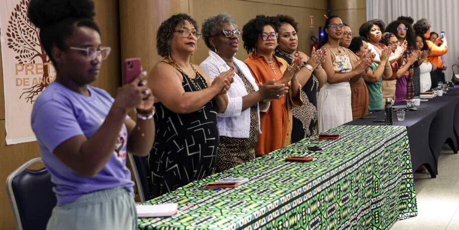 Articulação de Mulheres Negras do Brasil lança manifesto e critica desvalorização política
