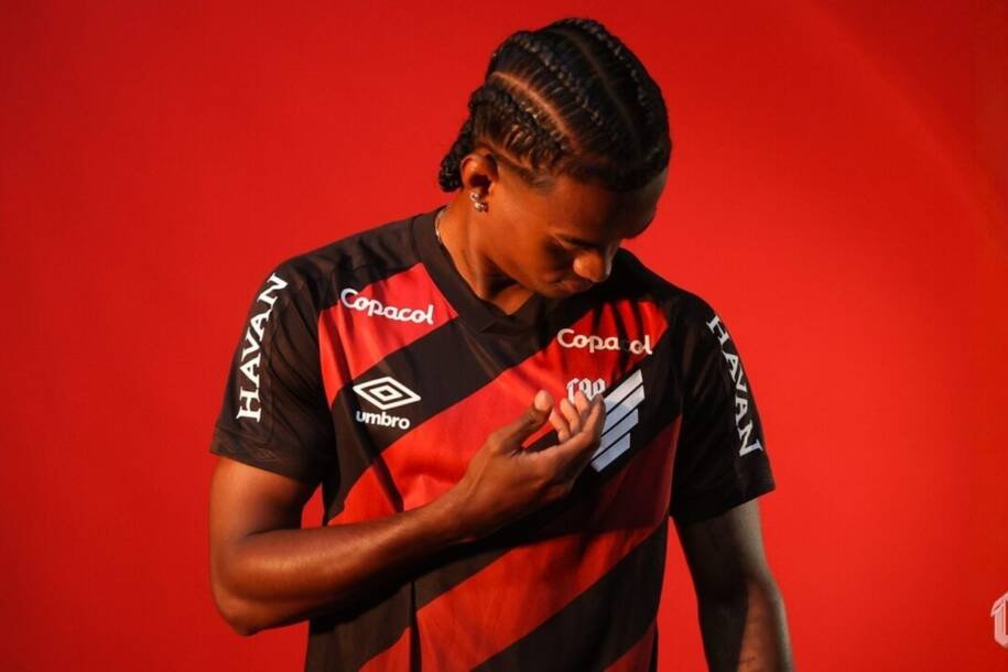 Athletico Paranense confirma contratação de Kerwin Vargas por até 6 milhões