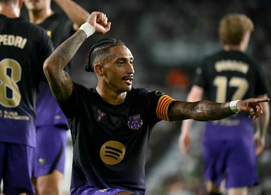 Barcelona arrasa Elche com 5 a 0 na 2ª rodada do Espanhol