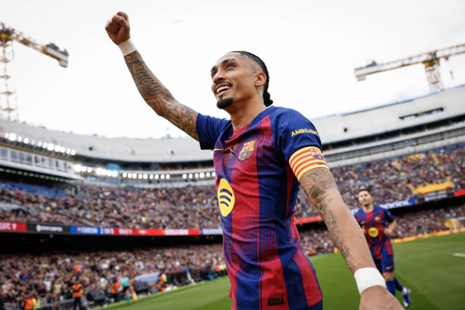 Barcelona conquista vitória sobre Nottingham, mas perde título para Udinese