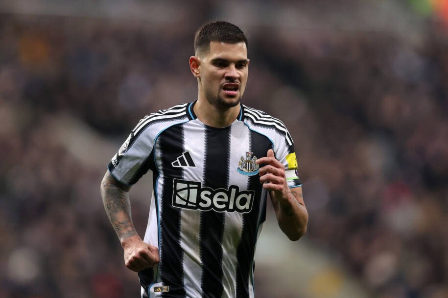 Bruno Guimarães decide deixar o Newcastle e Arsenal acerta detalhes da transferência
