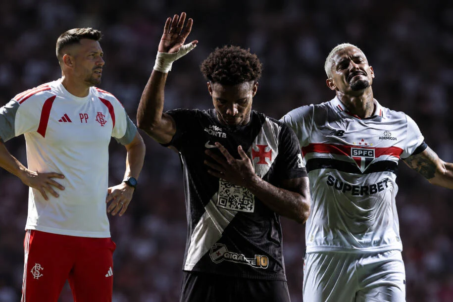 Chapecoense e São Paulo enfrentam jejum histórico no Brasileirão: quem se salva?