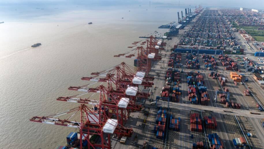 China registra crescimento de 23,9% nas exportações em julho, mas tensões com EUA aumentam
