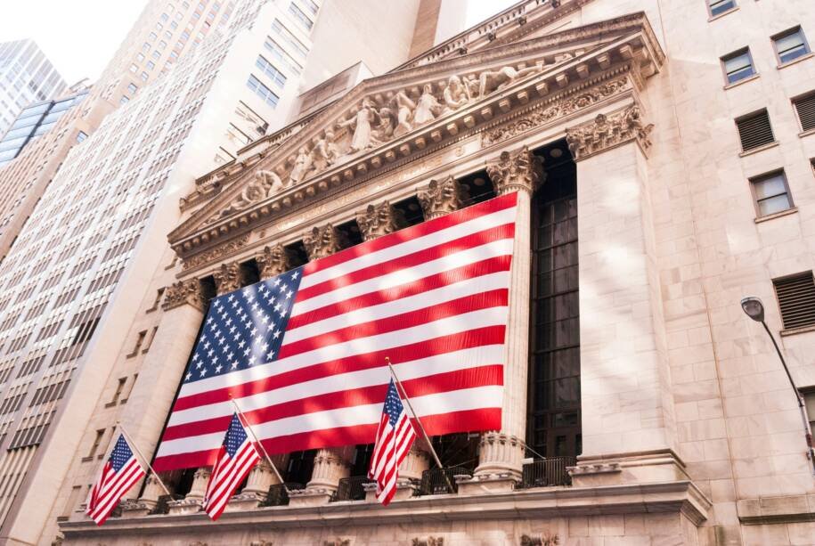 Conselho Municipal de Nova York investiga marketing enganoso de Polymarket e Kalshi