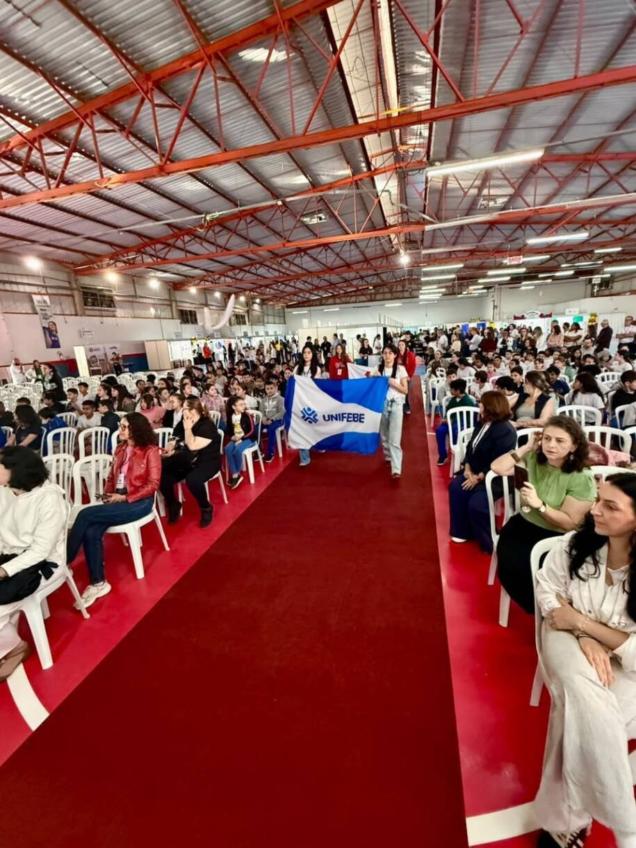 Coordenadoria de Educação e Unifebe destacam projetos na Feira de Matemática