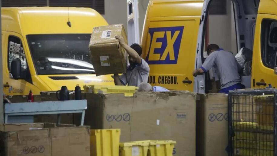 Correios anunciam entrega de compras do Paraguai e geram tensão no varejo brasileiro