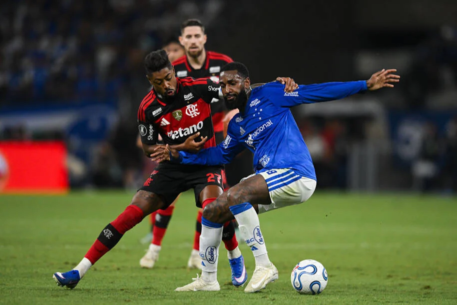 Cruzeiro e Flamengo empatam e decidem vaga na Copa Libertadores no Maracanã