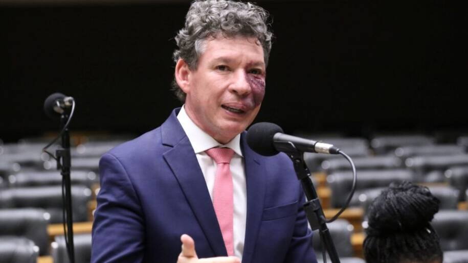 Deputado Reginaldo Lopes presidirá comissão que analisará MP sobre taxa das blusinhas