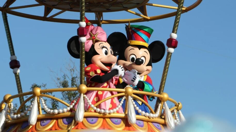 Disney vende 50% da A+E Global Media em negócio de US$ 1 bilhão com Hearst