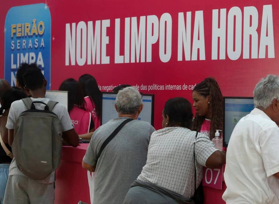 Economistas alertam: endividamento das famílias pode estourar em 2027