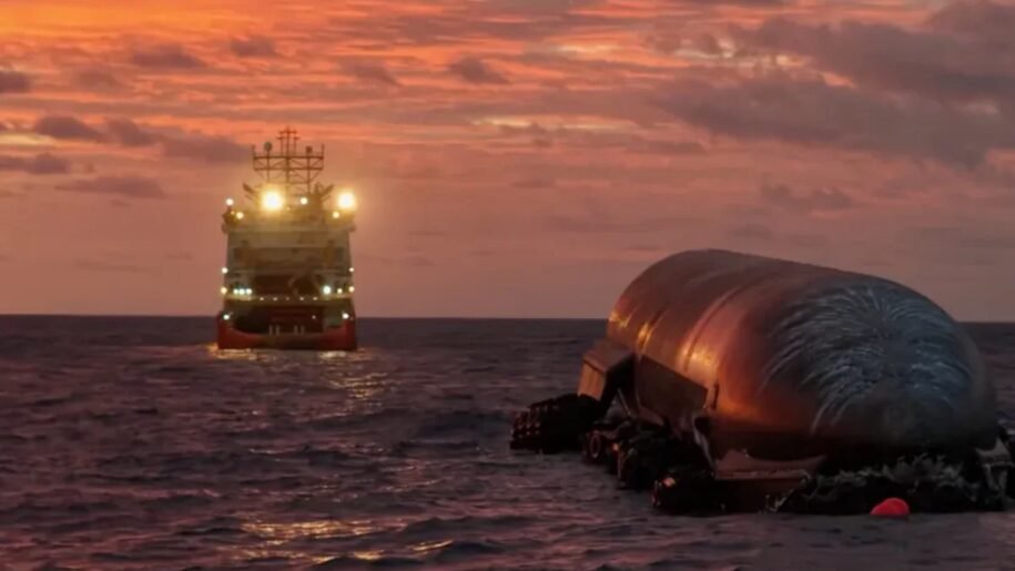 Elon Musk revela dificuldades para resgatar foguete Starship após pouso no oceano