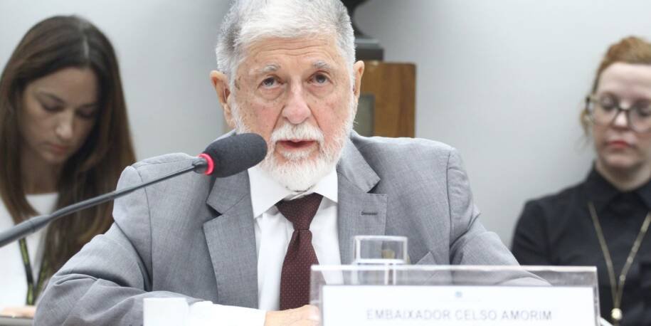 Embaixador Celso Amorim defende Brasil contra pressão dos EUA sobre facções
