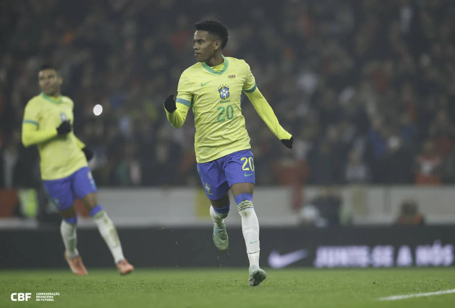 Estêvão perde posições no Golden Boy 2026 após lesão na Copa; Rayan brilha
