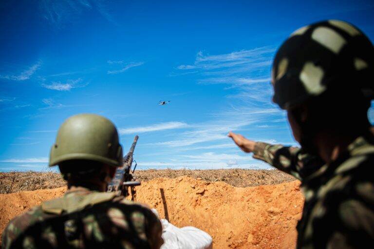 Exército Brasileiro testa novas táticas de defesa antiaérea em Formosa e gera expectativa