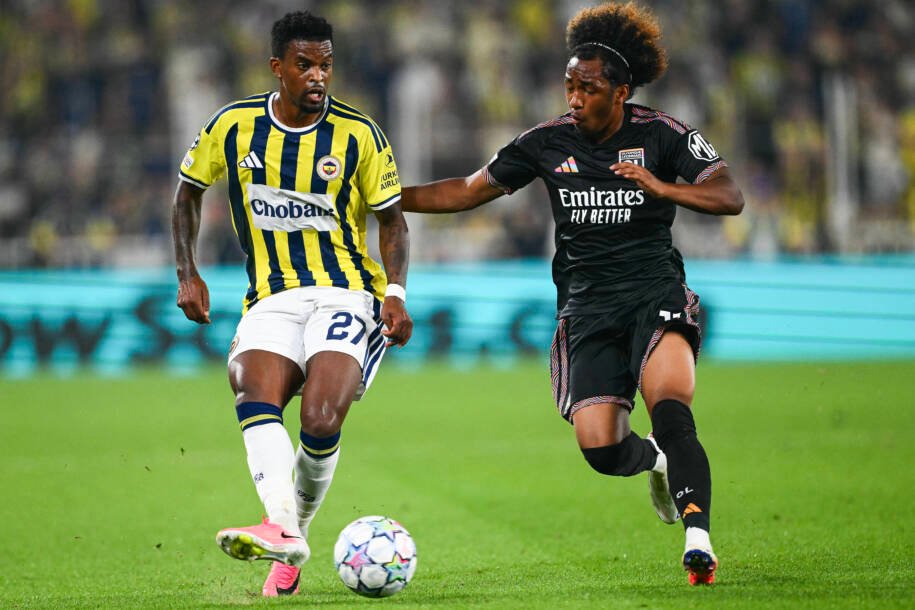 Fenerbahçe e Lyon empatam em Istambul e mantêm disputa acirrada pela Liga dos Campeões