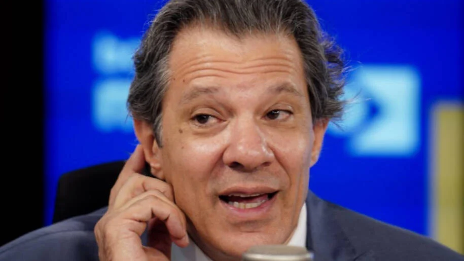 Fernando Haddad propõe alistamento civil em programa de segurança em SP