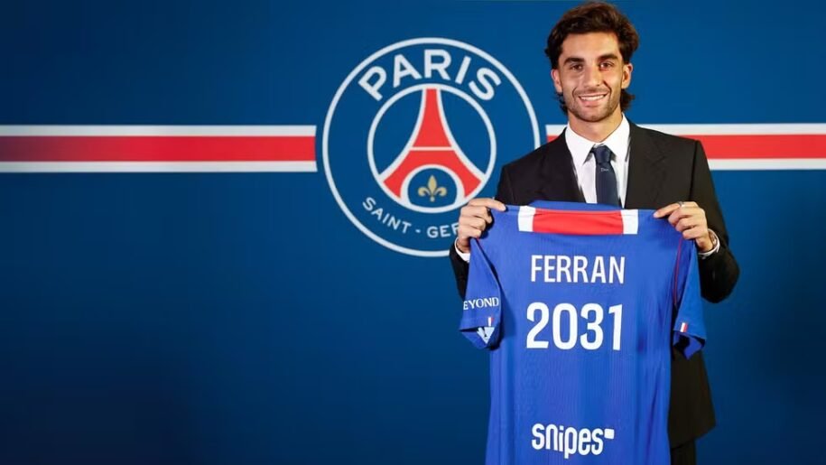 Ferran Torres é contratado pelo PSG por 50 milhões e promete brilhar na França