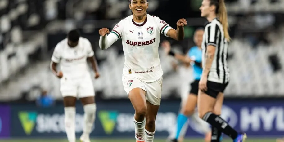 Fluminense vence Botafogo e complica situação das alvinegras no Brasileirão