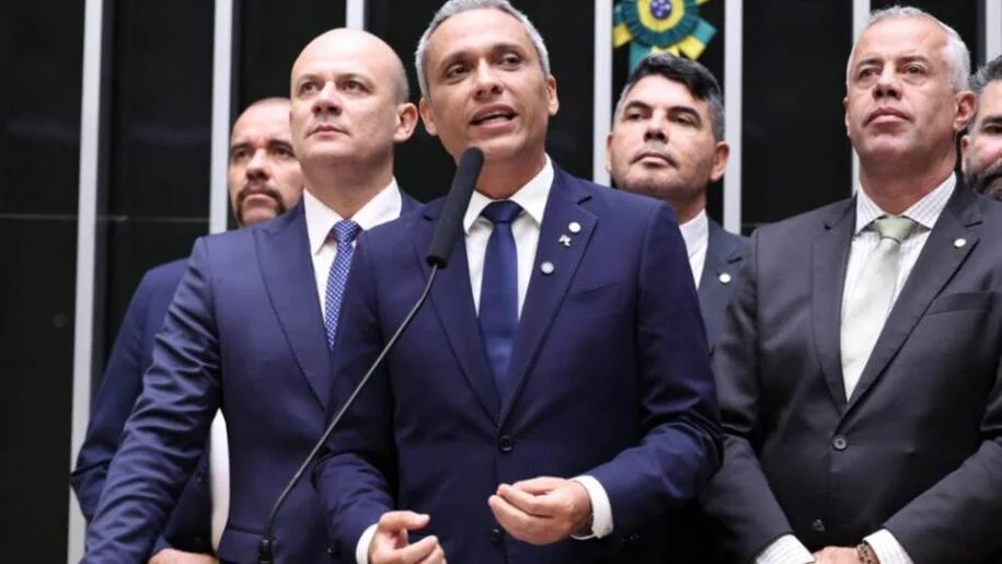 Gustavo Gayer cobra governo Lula após aumento de 66% em recuperações judiciais no agro