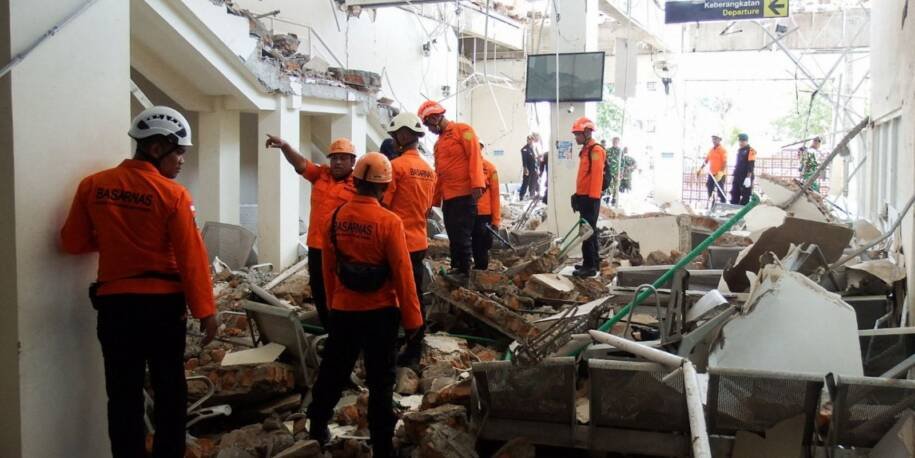 Indonésia sofre terremoto devastador e confirma 47 mortes; caos em Nagekeo