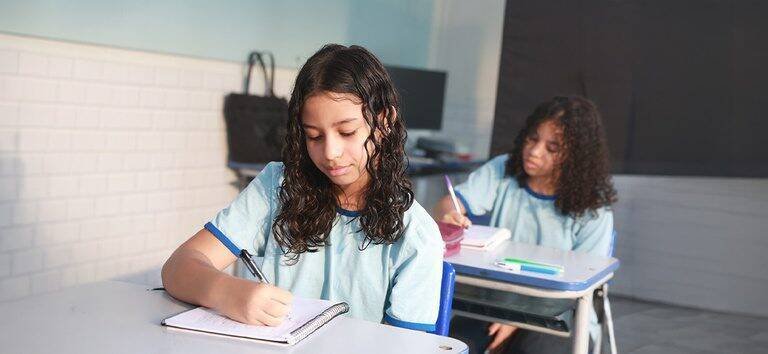 Inep revela Ideb de 2025 e destaca desempenho das escolas de tempo integral
