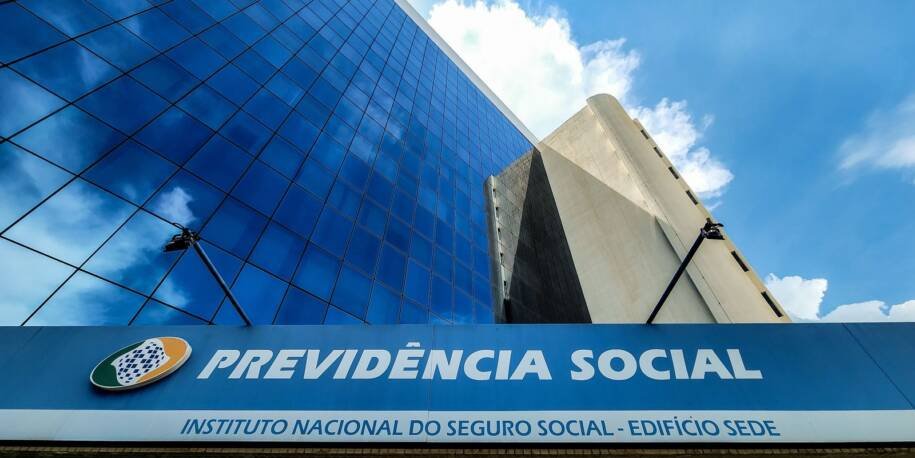 INSS amplia lista de doenças e garante auxílio sem carência para 18 condições