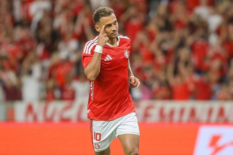 Inter busca interromper jejum contra Palmeiras desfigurado neste domingo