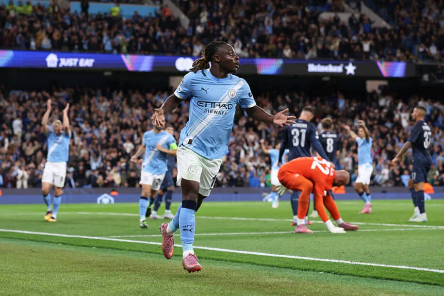 Jeremy Doku renova contrato com Manchester City até 2031 e gera expectativa